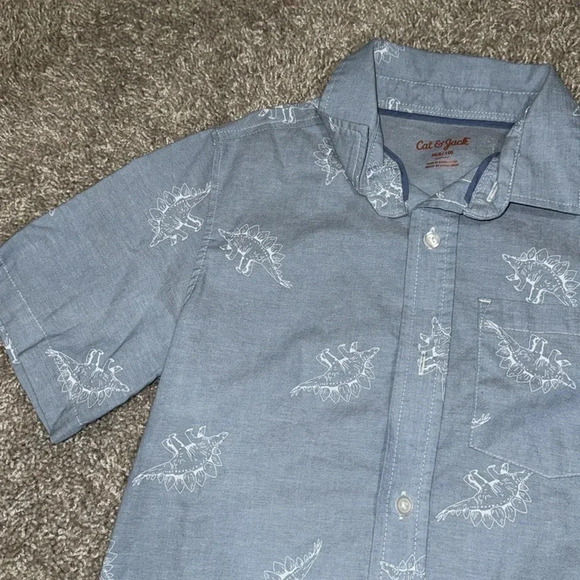 •Cat & Jack Dino shirt• - Picture 2 of 3